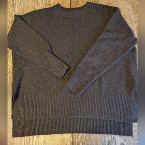 Vince Camuto Stretch Oversized High Low Sweater M